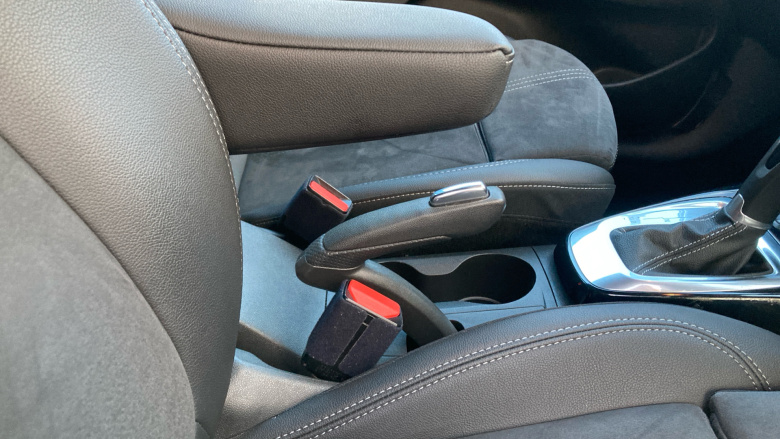 Vauxhall Crossland 1.2 Turbo [130] Ultimate 5dr Auto Petrol Hatchback